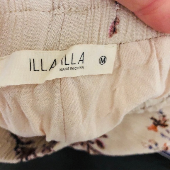 illa illa Floral Lined Shorts - Picture 5 of 6